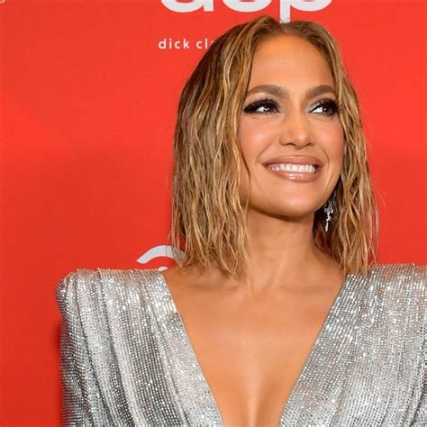 Jennifer Lopez Poses Fully Nude for Cover Art of New Single